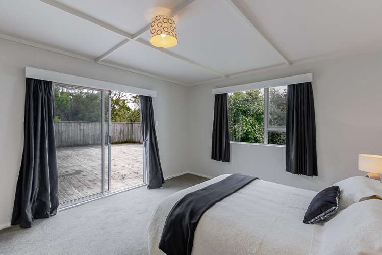 12 Kiwi Road Raumati Beach_14