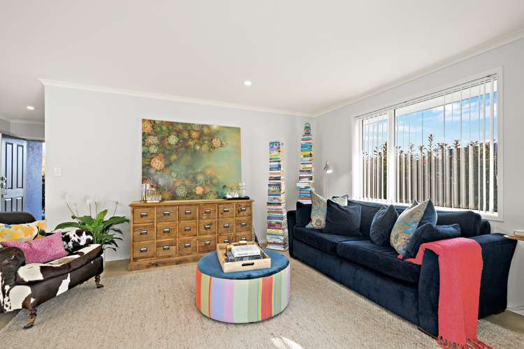 24 Laly Haddon Place Matakana_6