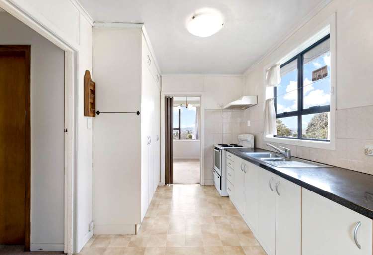 169 New Windsor Road_4