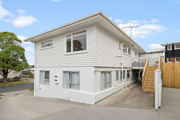 21 Howard Hunter Avenue St Johns_21