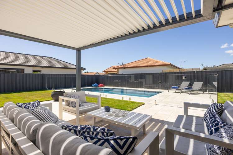 9 Forbury Way Taradale_1