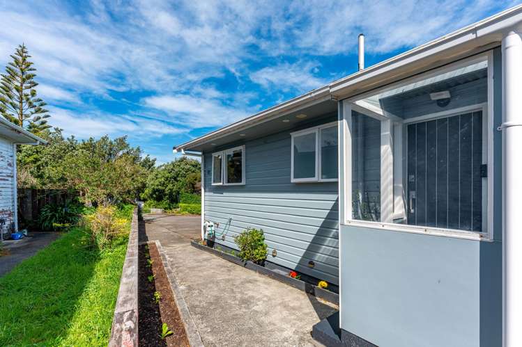 16 Southgate Road Southgate_16