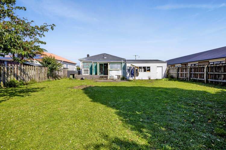 103 Argyle Street Hawera_17