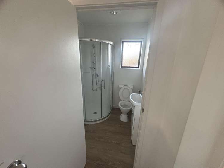 2/56 Cherry Road Bucklands Beach_18