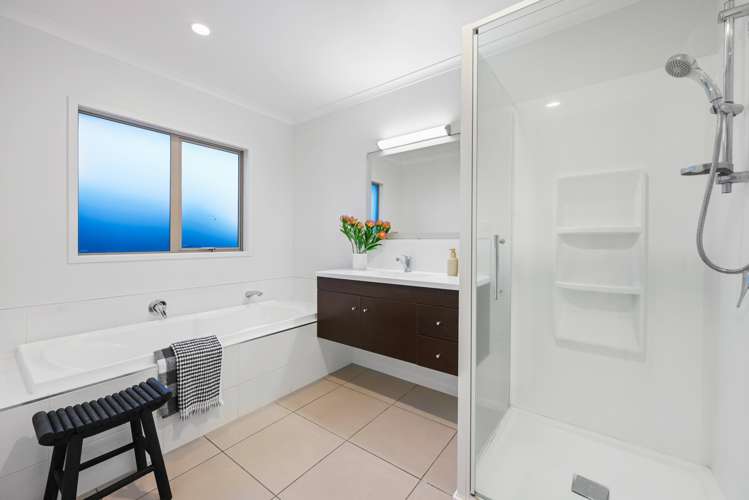 38 Moonlight Drive Rototuna North_21