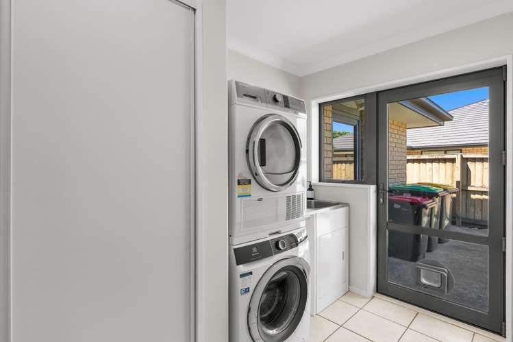 2 Spitfire Place Wigram_18