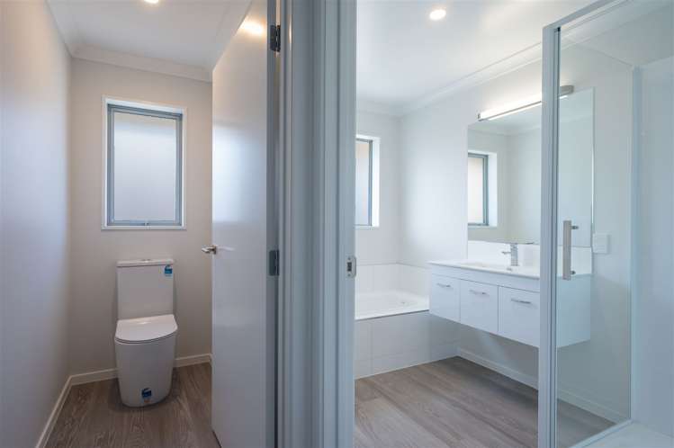 6 Lassen Place Stoke_17