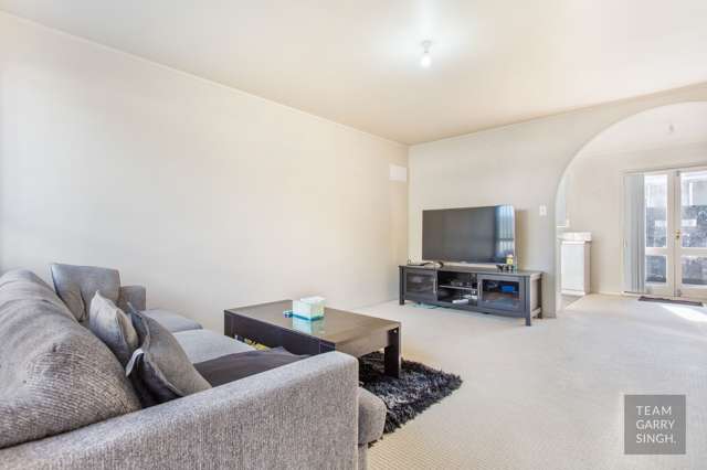 1/41 Challen Close Conifer Grove_2