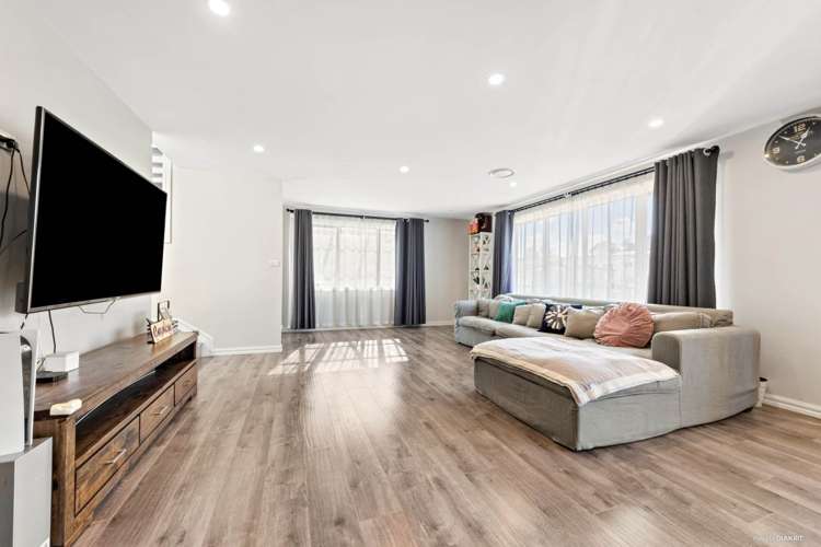 53a Caronia Crescent Lynfield_5