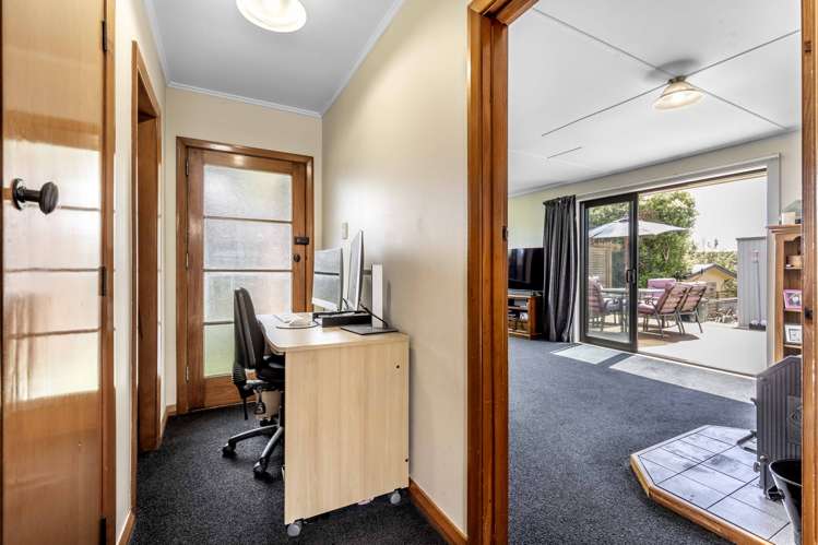 3 Anderson Place Gore Surrounds_6