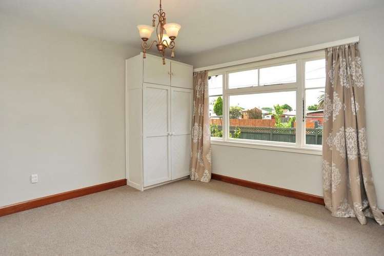 94 Wildberry Street Woolston_9