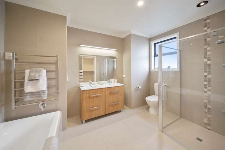 7 Manurau Crescent Merrilands_14