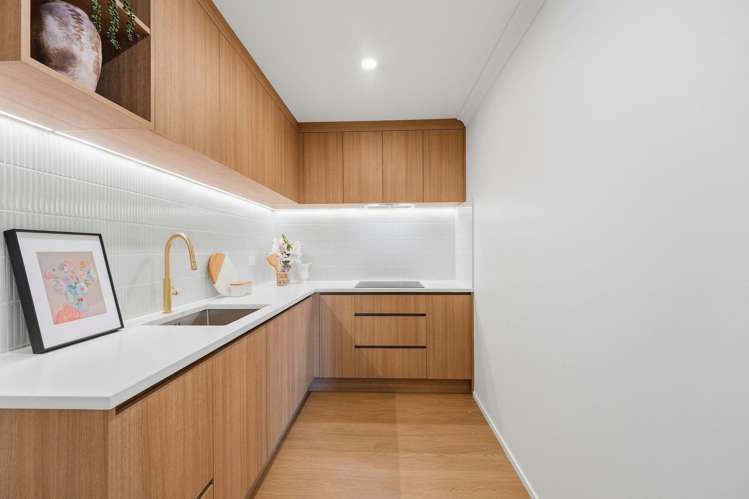 60 Hogarth Rise West Harbour_13