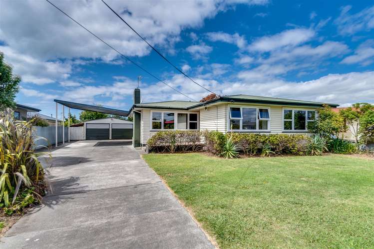42 Harold Holt Avenue Onekawa_0