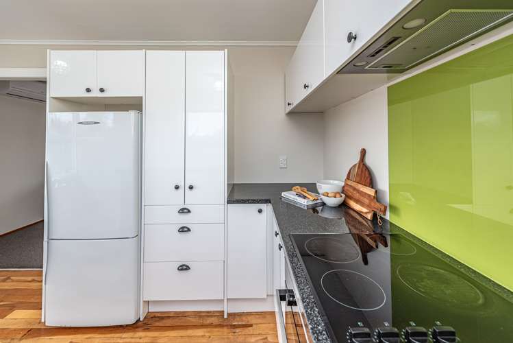 8c Chester Road Springvale_12