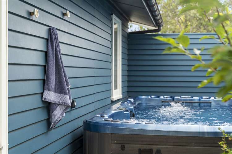 77 Taurus Crescent Beach Haven_14