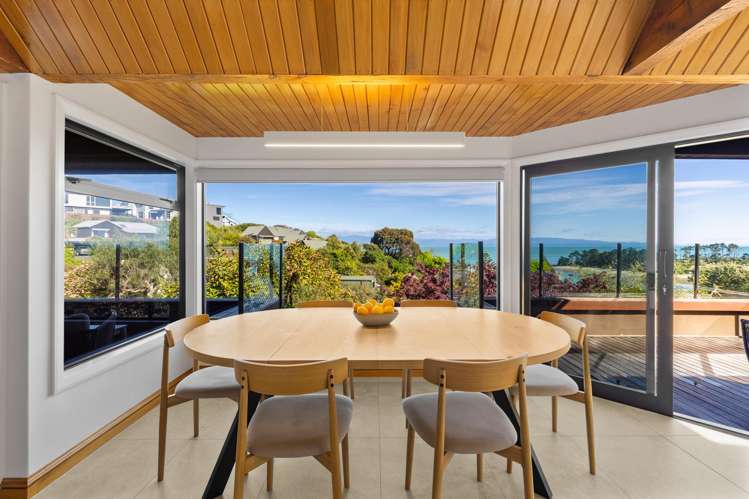 2 The Cliffs Britannia Heights Nelson_11