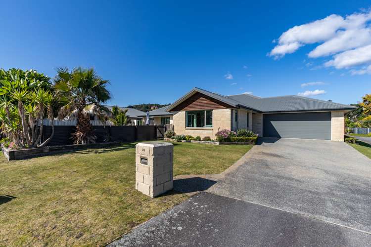 31 Karoro Place Karoro_22