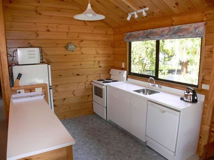 16 Glen Vnus Pauanui_7