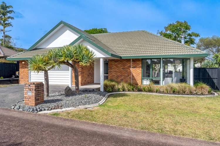 20 Jan Higgins Place Golflands_13