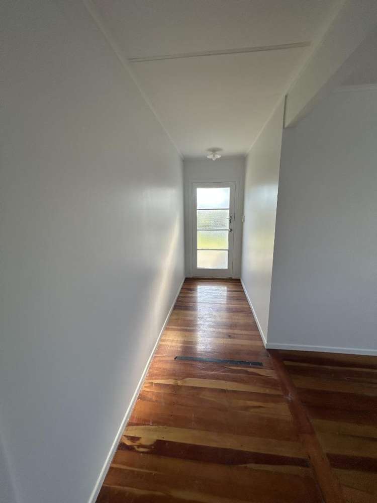 8 Jones Place 10754_9