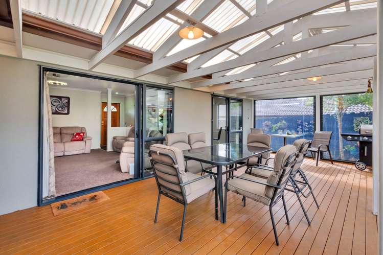 1 Lazurite Drive Westgate_11