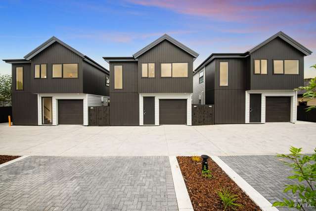 Mt Albert Living - 3 & 4 Bedroom Homes
