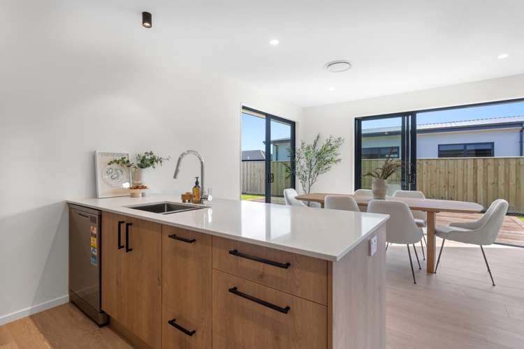 54 Benashet Drive Lincoln_6