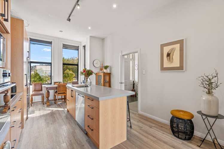 330 and 330A Highgate Roslyn_7