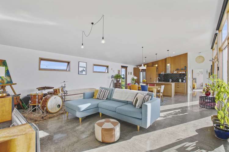 62 Anglers Avenue Warea_17