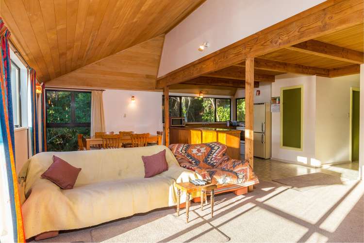 2483 Kenepuru Road Kenepuru Sound_4