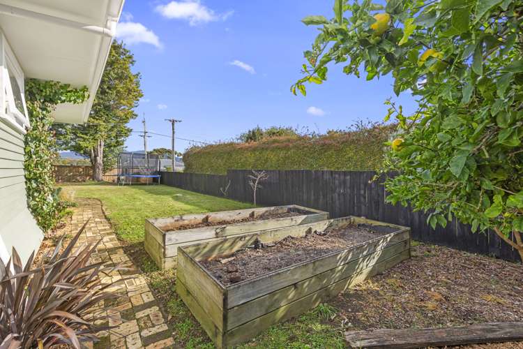 21 Lorenzen Bay Road Raglan_10