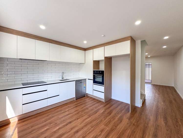 16/21 Eastview Road 10026_1