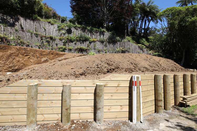 6b Lindaver Grove Merrilands_1