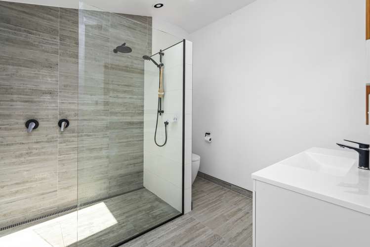 8a Bronte Place Leamington_11