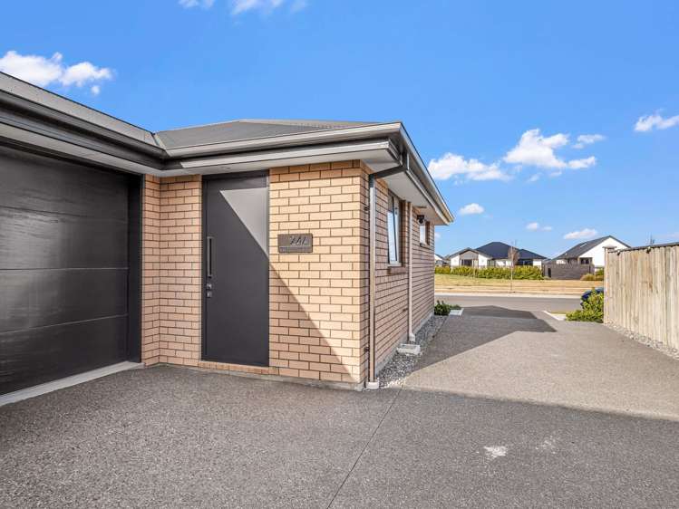 24 Westmoor Boulevard_3
