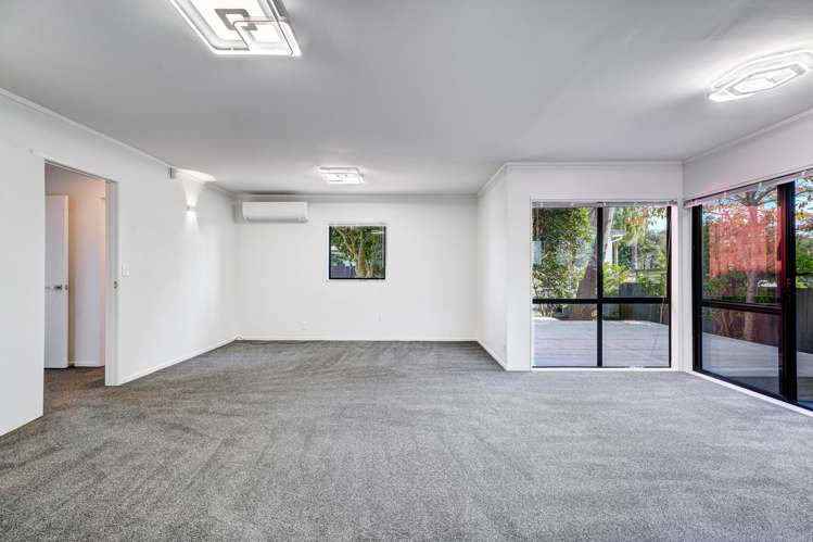 2/24 Miro Street New Lynn_16