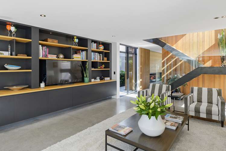 92 Nayland Street Sumner_7