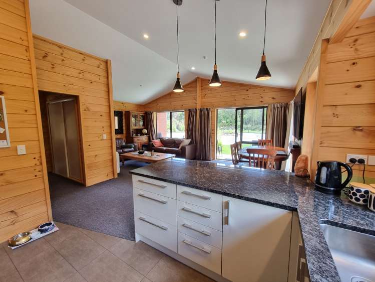 8 Hurren Place West Kumara Junction_3