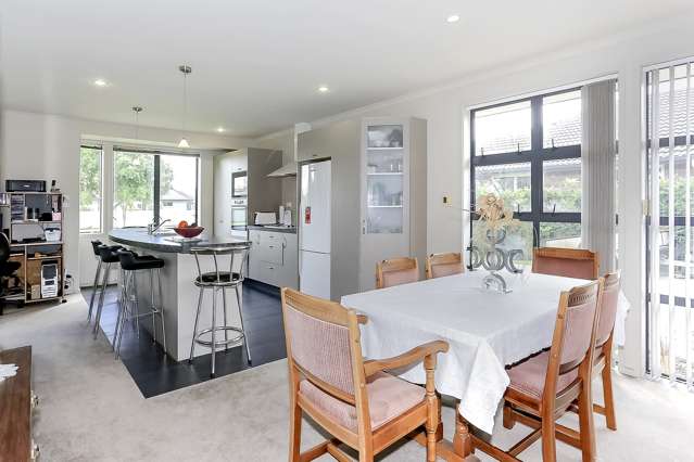 55 Condor Drive Pyes Pa_1