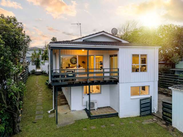 Spacious Westlake Family Oasis with Pool