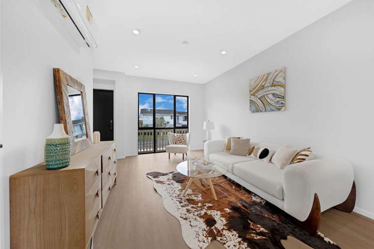 25 Robert Allen Way Pakuranga Heights_6