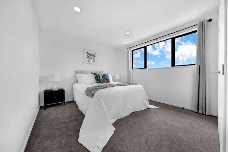 3A Frontier Lane Flat Bush_25