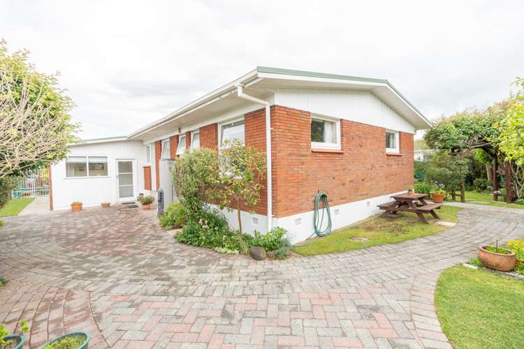 8 Hillary Street Chedworth_16