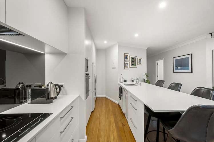 103 Warnock Street Westmere_13