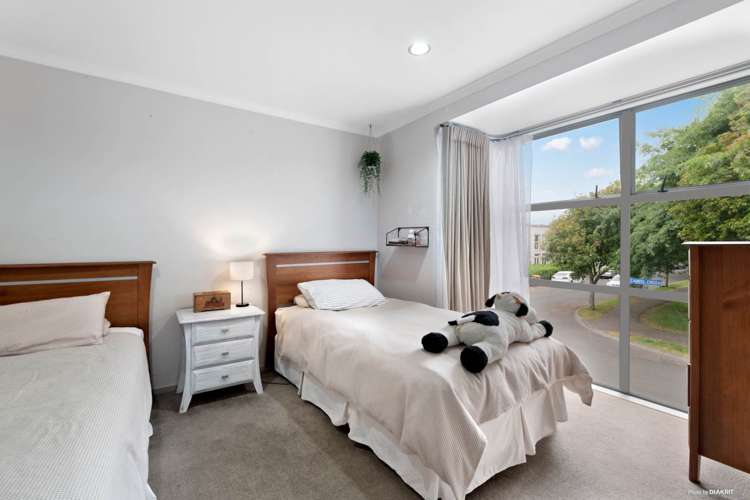 1 Zabeel Crescent Takanini_7