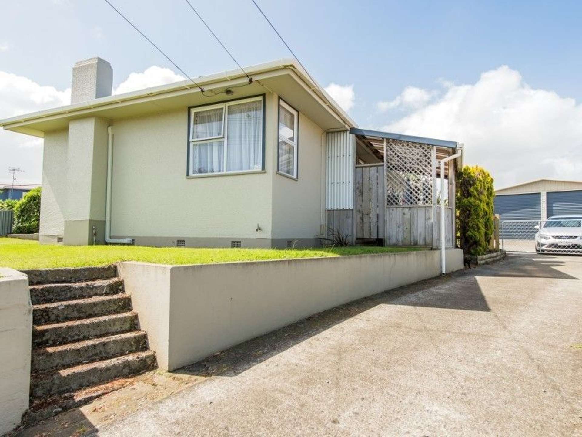 92 Carlton Avenue Tawhero_0