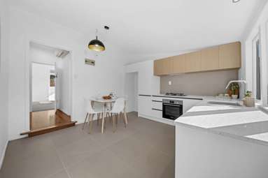 1/25 Bledisloe Street_4