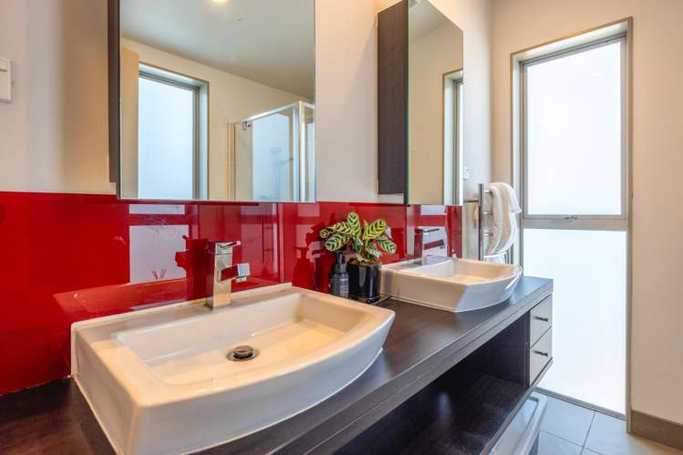 74 Hauraki Road Oneroa_27