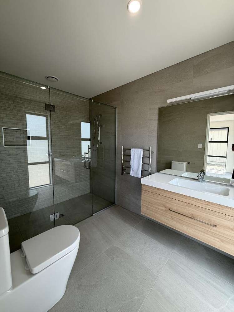 7 Johnson Place Silverdale_18